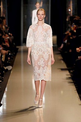 Elie Saab Fashion show 